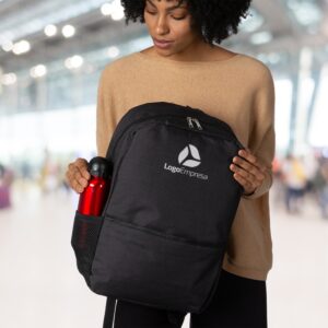 XZ17004 - Mochila de Poliéster