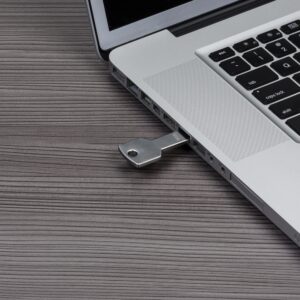 XZ024 - Pen Drive Chave